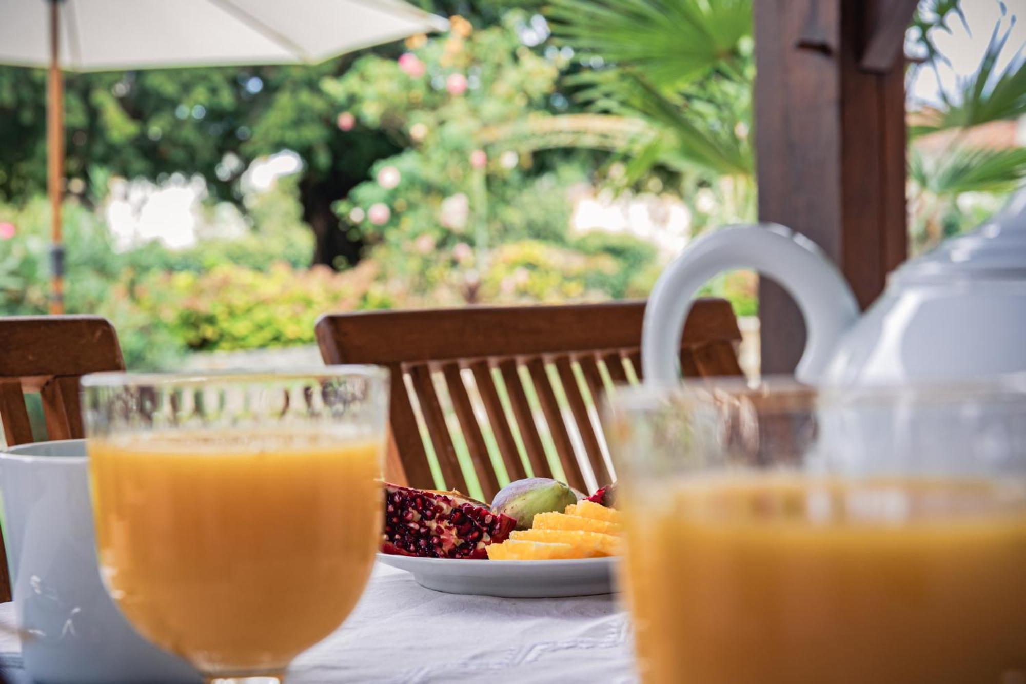 Ostal Cassinia Bed and Breakfast Cassagne Buitenkant foto